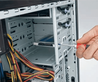 Твердотельный накопитель (SSD) Твердотельный накопитель (SSD)