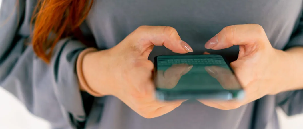 Интерфейс стикеров в Telegram с примерами наборов