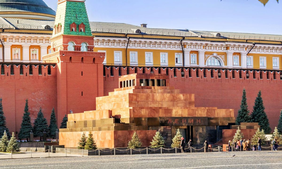 Мавзолей Ленина на Красной площади в Москве