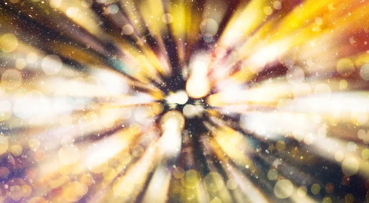 Фосфены как круги и вспышки в поле зрения в темноте