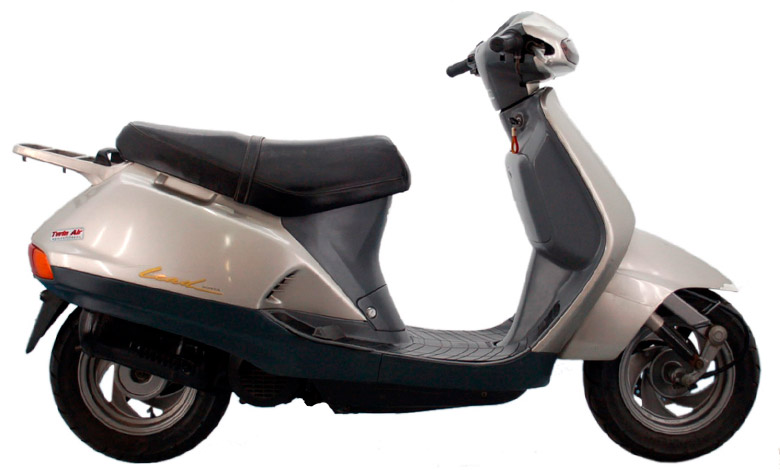 Honda Lead 90 скутер